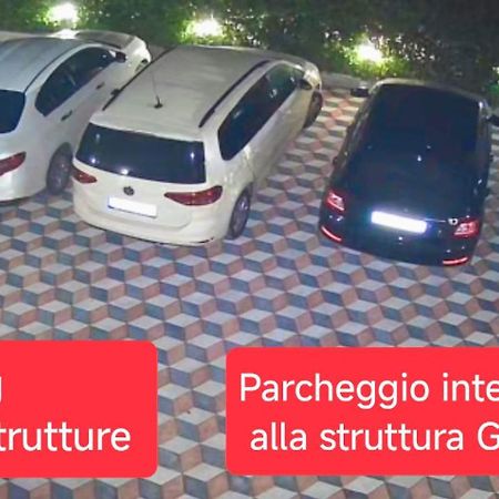 Vlorë Villa Heljos Apartaments מראה חיצוני תמונה