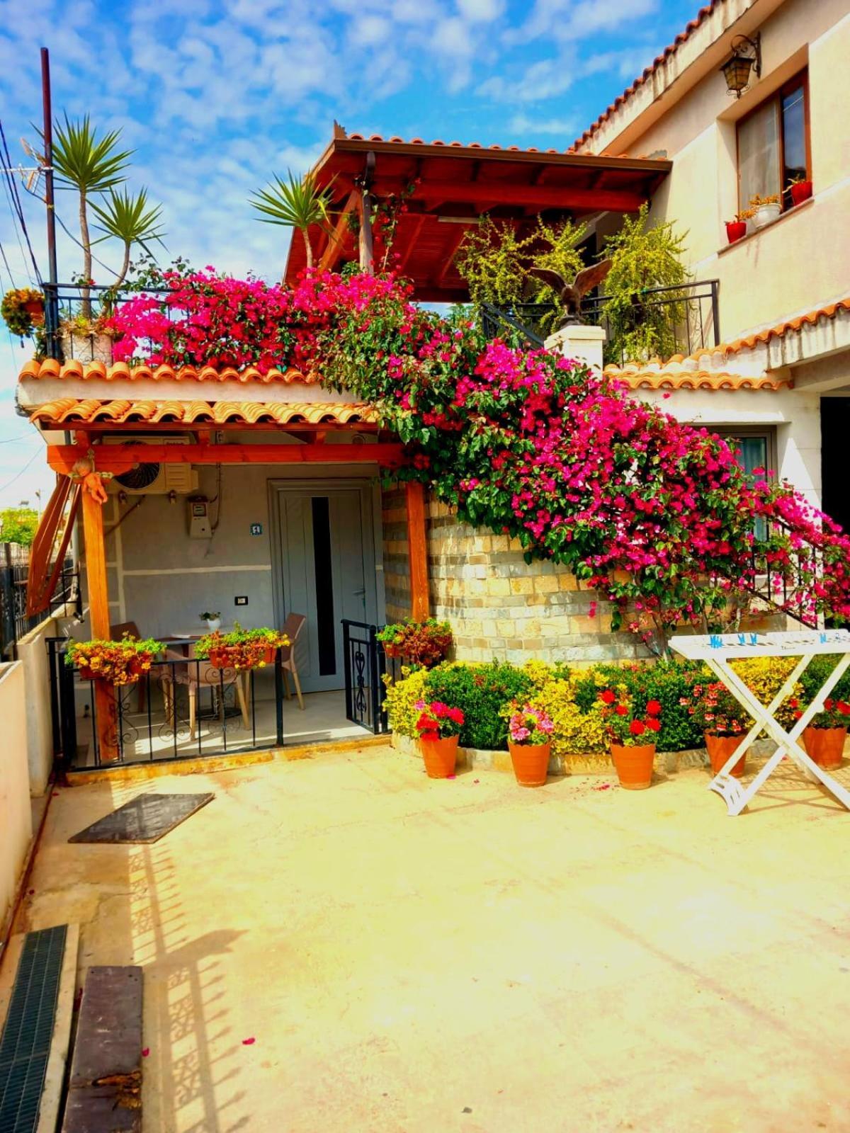 Vlorë Villa Heljos Apartaments מראה חיצוני תמונה