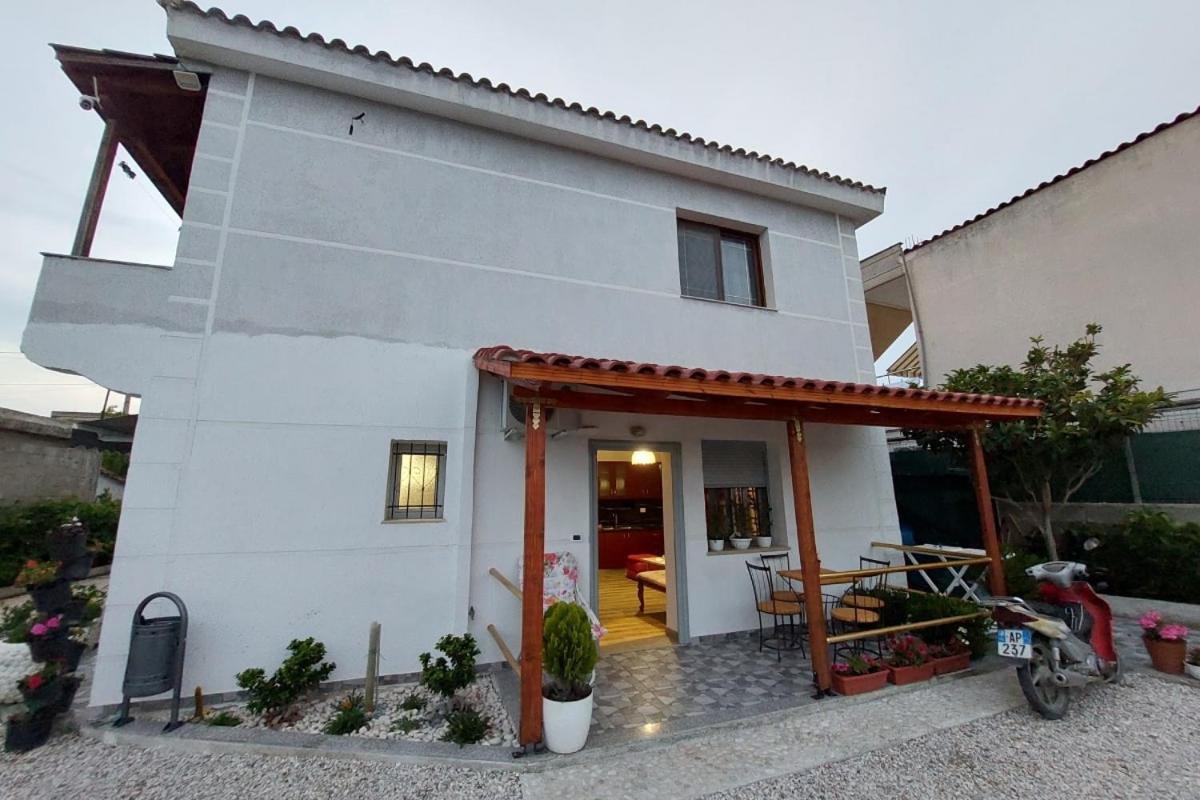 Vlorë Villa Heljos Apartaments חדר תמונה