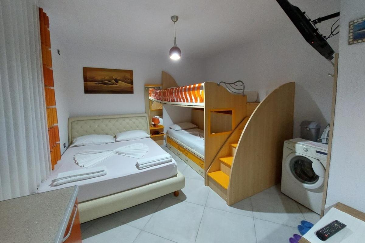 Vlorë Villa Heljos Apartaments חדר תמונה